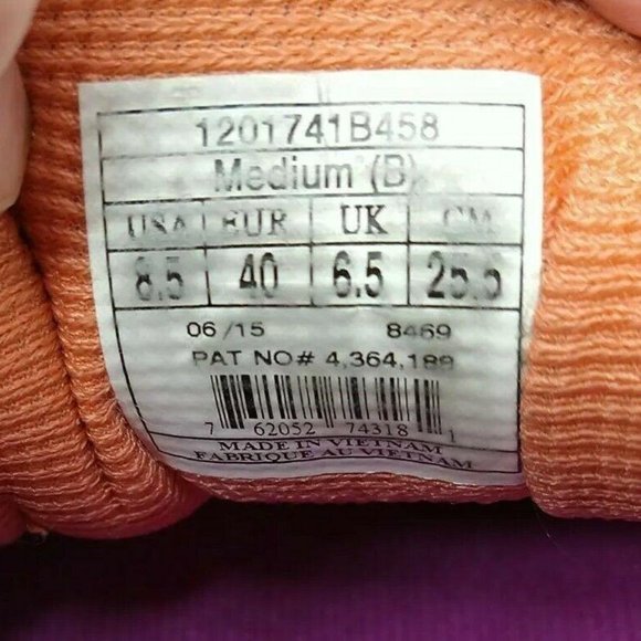 Brooks Women's Adrenaline GTS 15 Blue Purple Shoes - Picture 12 of 12